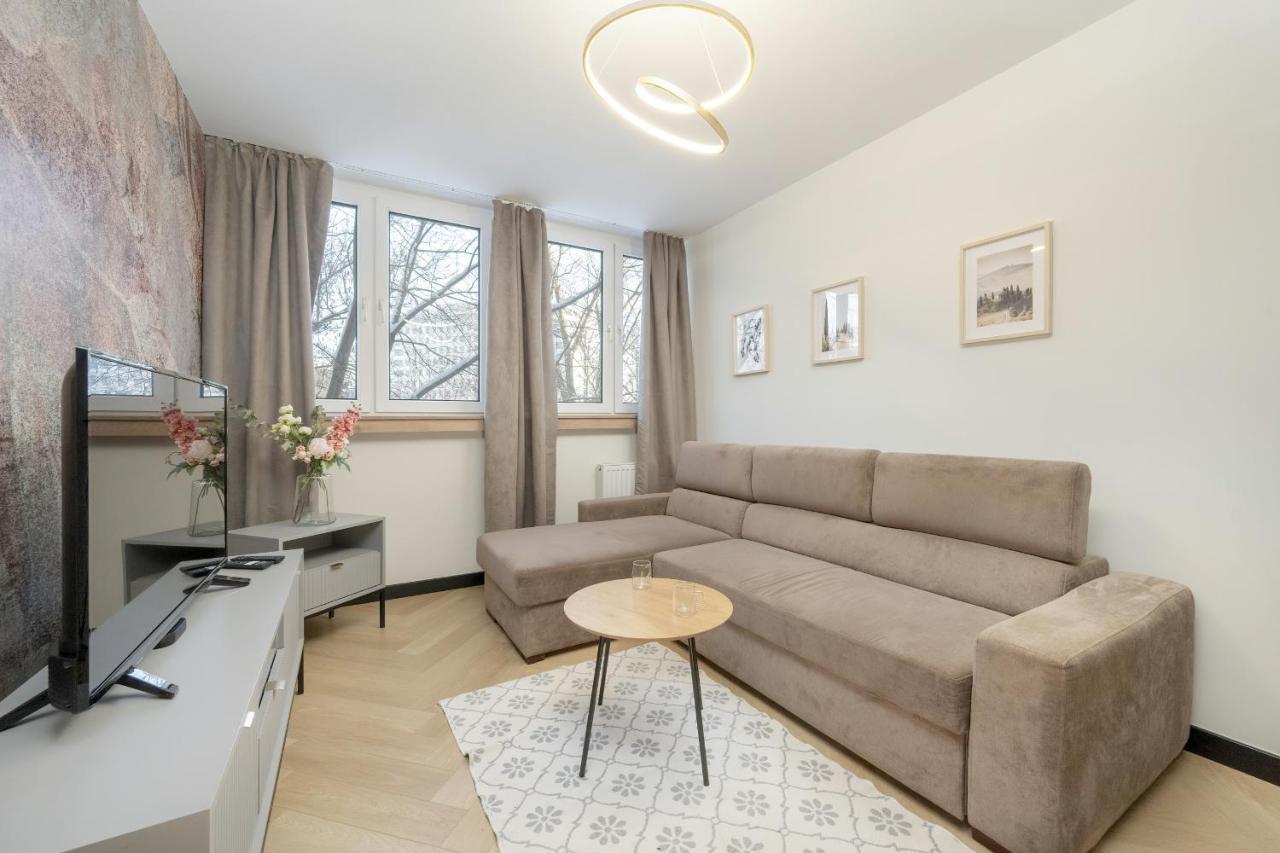 Zielinskiego Atmospheric By Renters Wroclaw